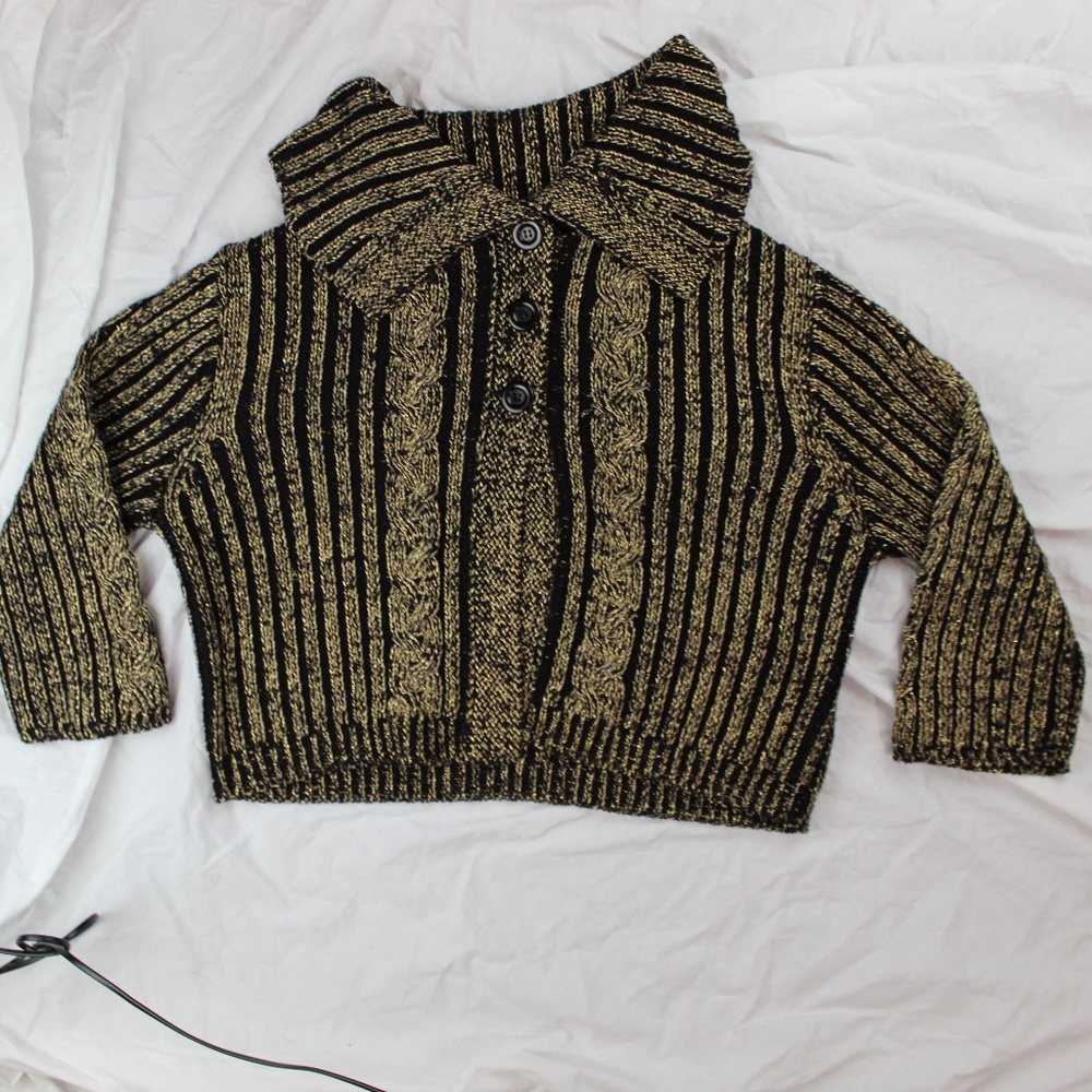 Black and Gold cable knit sweater